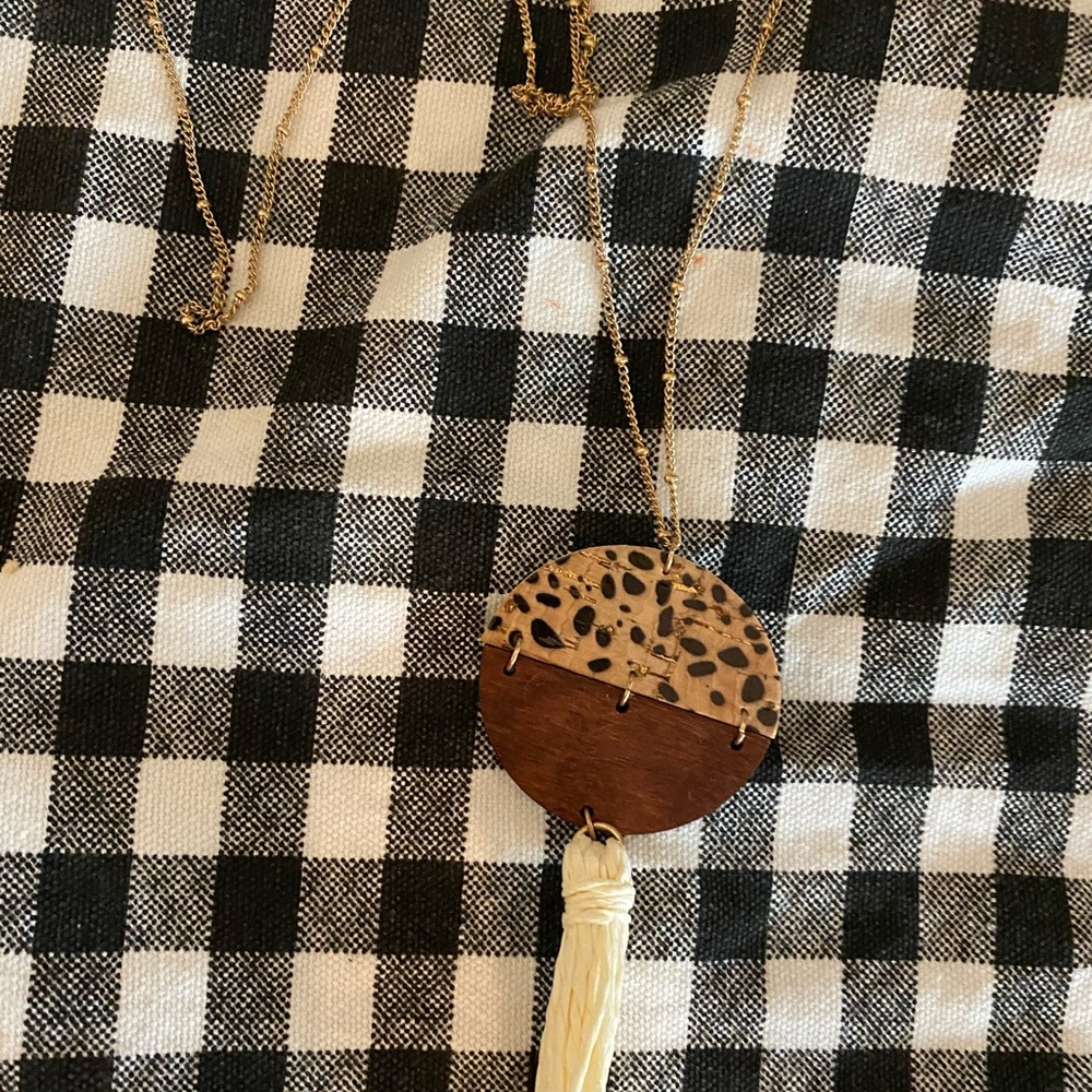 Tassel necklace